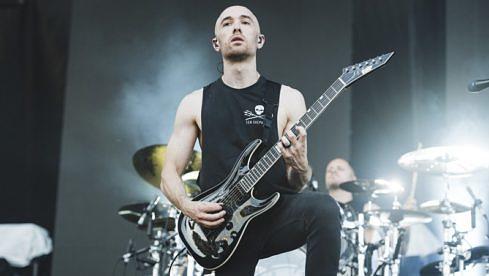 Josh Middleton mit Architects beim "La Caja Magica" am 30. Juni 2019 in Madrid