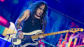 Steve Harris mit Iron Maiden, München, Olympiahalle, 31.07.2023