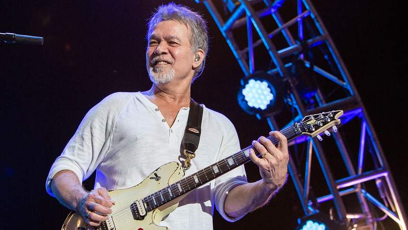 Eddie Van Halen live 2015