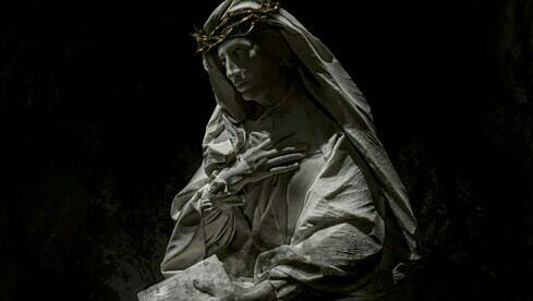 On Thorns I Lay ON THORNS I LAY