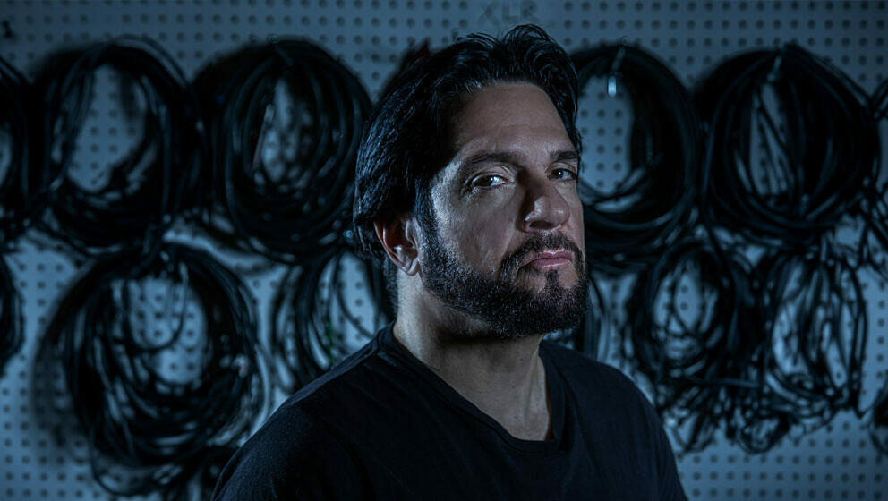 Tommy Victor