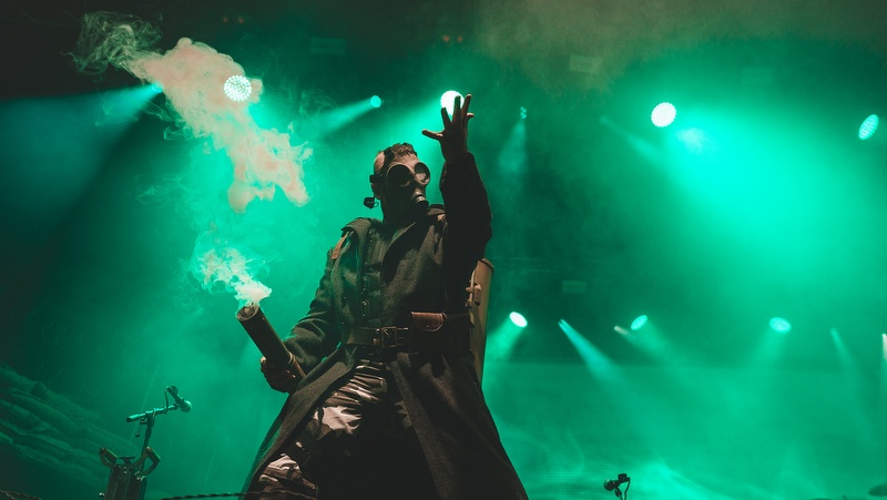 Noch ein Bier: Erhebt die Gläser auf 25 Jahre Sabaton!