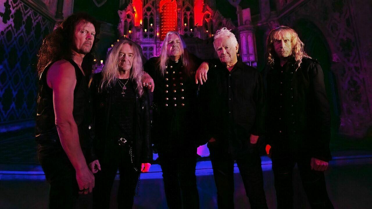 EAW01197_Press_Photo_Photographer_Ned_Wakeman_16-9