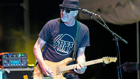 Great White Mark Kendall