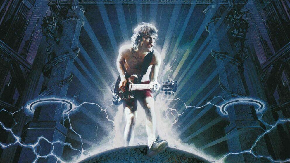 1995: Phil Rudd kehrt auf der Rick Rubin-Produktion BALLBREAKER als Schlagzeuger zur Band zurück.