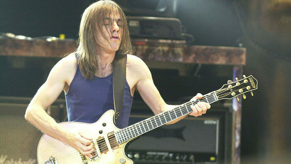 Malcolm Young mit AC/DC live im Blockbuster Pavillion in Devore, Kalifornien, 16. September 2000