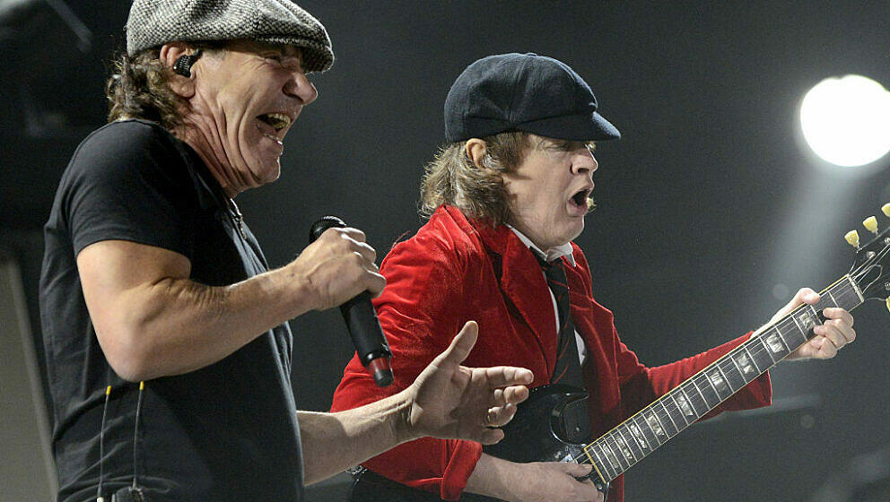 Brian Johnson Und Angus Young mit AC/DC live beim Coachella Festival im The Empire Polo Club am 10. April 2015 in Indio, Kalifornien