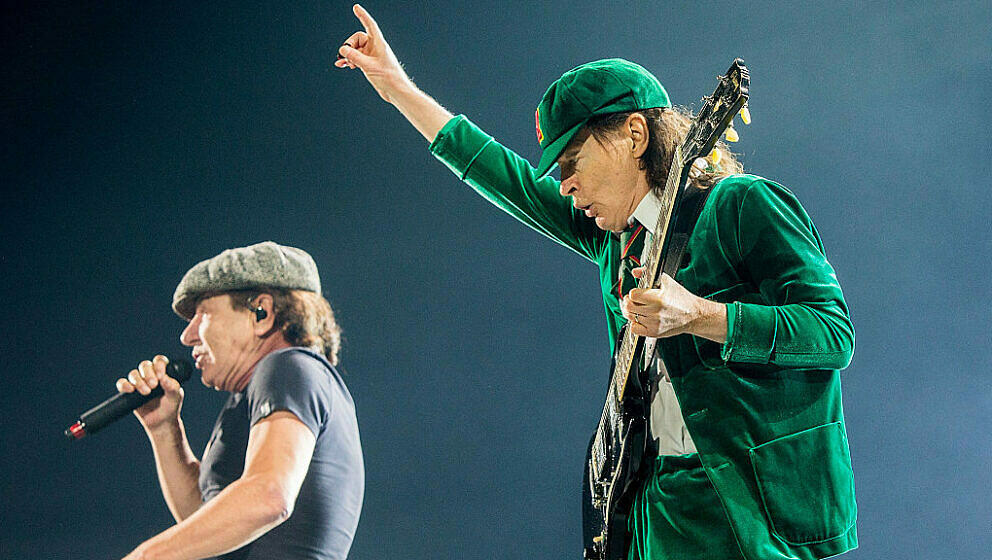 Brian Johnson und Angus Young mit AC/DC live im Tacoma Dome am 2. Februar 2016 in Tacoma, Washington