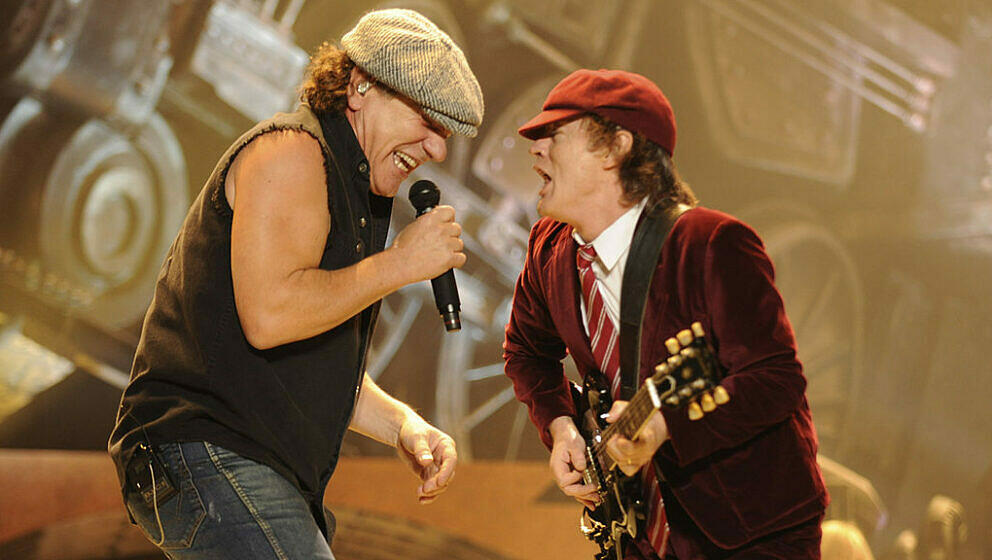 Brian Johnson und Angus Young mit AC/DC live während der 'Black Ice'-Tour am 28. Oktober 2008 in Wilkes-Barre, Pennsylvania