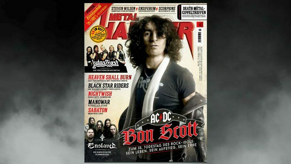 AC/DC auf dem Cover im März 2015