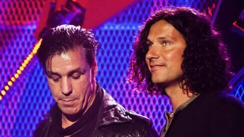 Till Lindemann (l.) und Christoph Schneider von Rammstein bei den Revolver Golden God Awards 2011 in Los Angeles