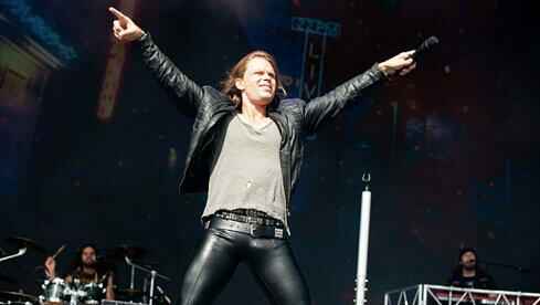 Kenny Leckremo mit H.E.A.T. live beim Alcatraz Metal Fest am 12. August 2023 in Kortrijk, Belgien