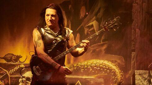 Joey DeMaio mit Manowar beim Kingdom Of Rock Festival am 8. März 2025 in Pamplona