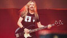 James LoMenzo mit Megadeth am 29. Juni 2024 beim Resurrection Fest im spanischen Viveiro