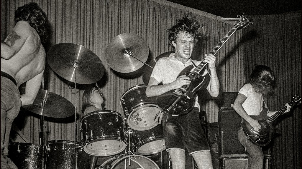 AC/DC am 27. Mai 1976 in den Londoner Nashville Rooms